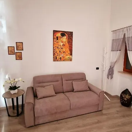 דירה Puteoli Sea View פוזולי